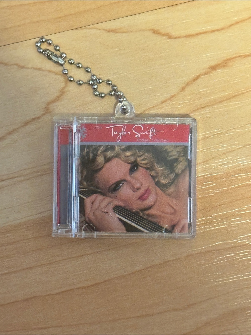 Taylor Swift “Holiday Collection” Mini NFC Mini CD Keychain